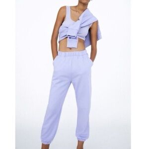 zara light purple sweatpants with pockets. in great condition